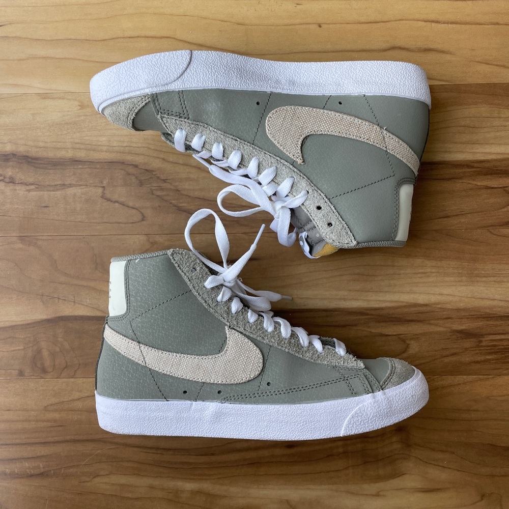 Nike Blazer Mid ‘77 - Muted Olive Canvas & Suede